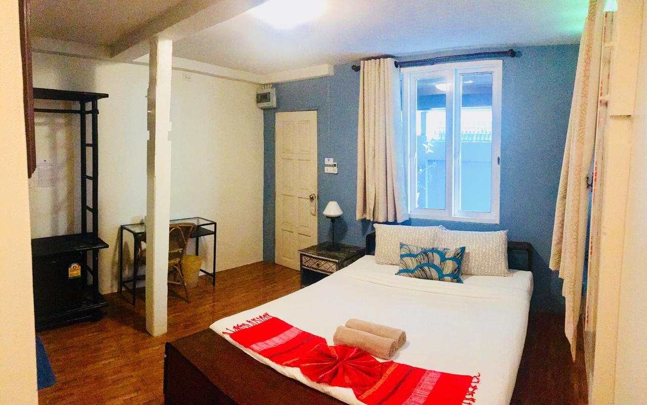 Nhà khách Blue Chang House 2*